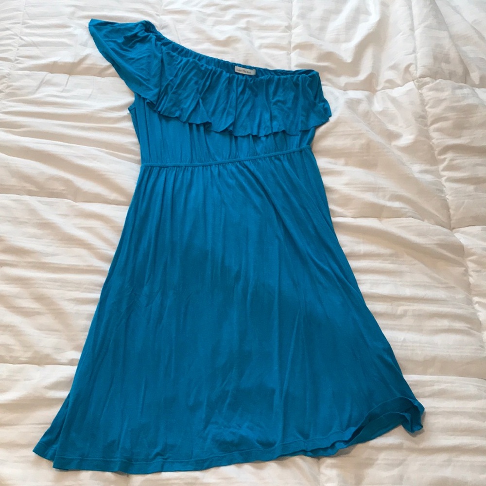 Blue dress
